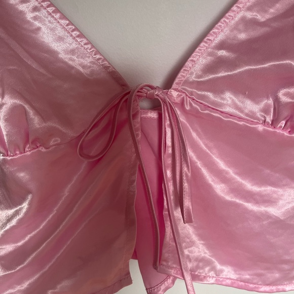 H&M tie tank top - Picture 5 of 5